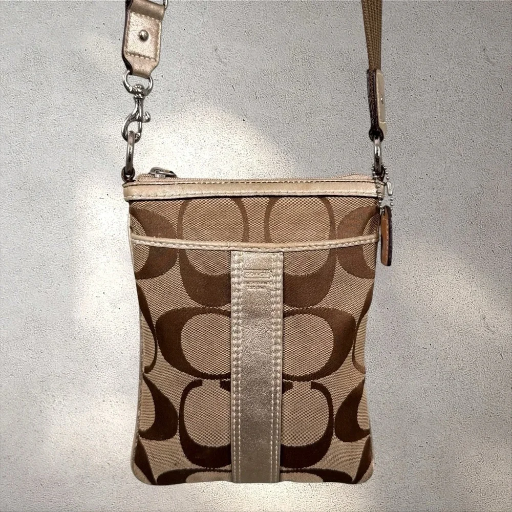 Coach Signature Jacquard Print Brown Canvas Cross-body‎ #A06Q-4680 Women's Purse